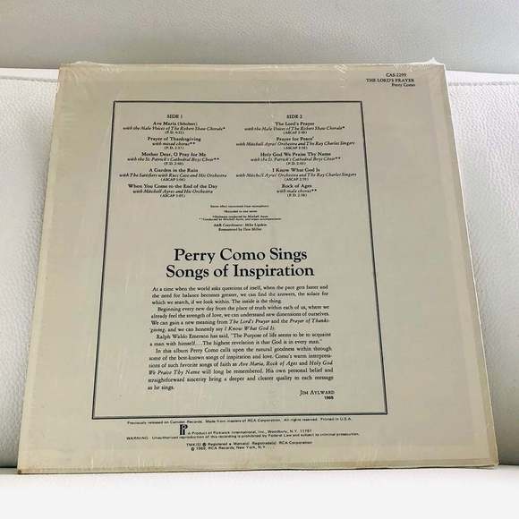 LP Perry Como - The Lord's Prayer Vinyl Record - Picture 2 of 2